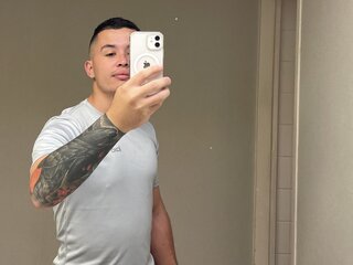 AlanQuintero pictures shows
