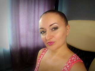 BettyAndrieu ass show