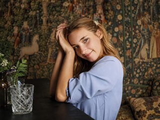 ElsieEverly ass free