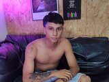 JonasBlake shows lj