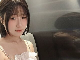 LilyBrooklyn ass toy