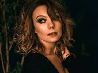 NikkiVersai livejasmine cam